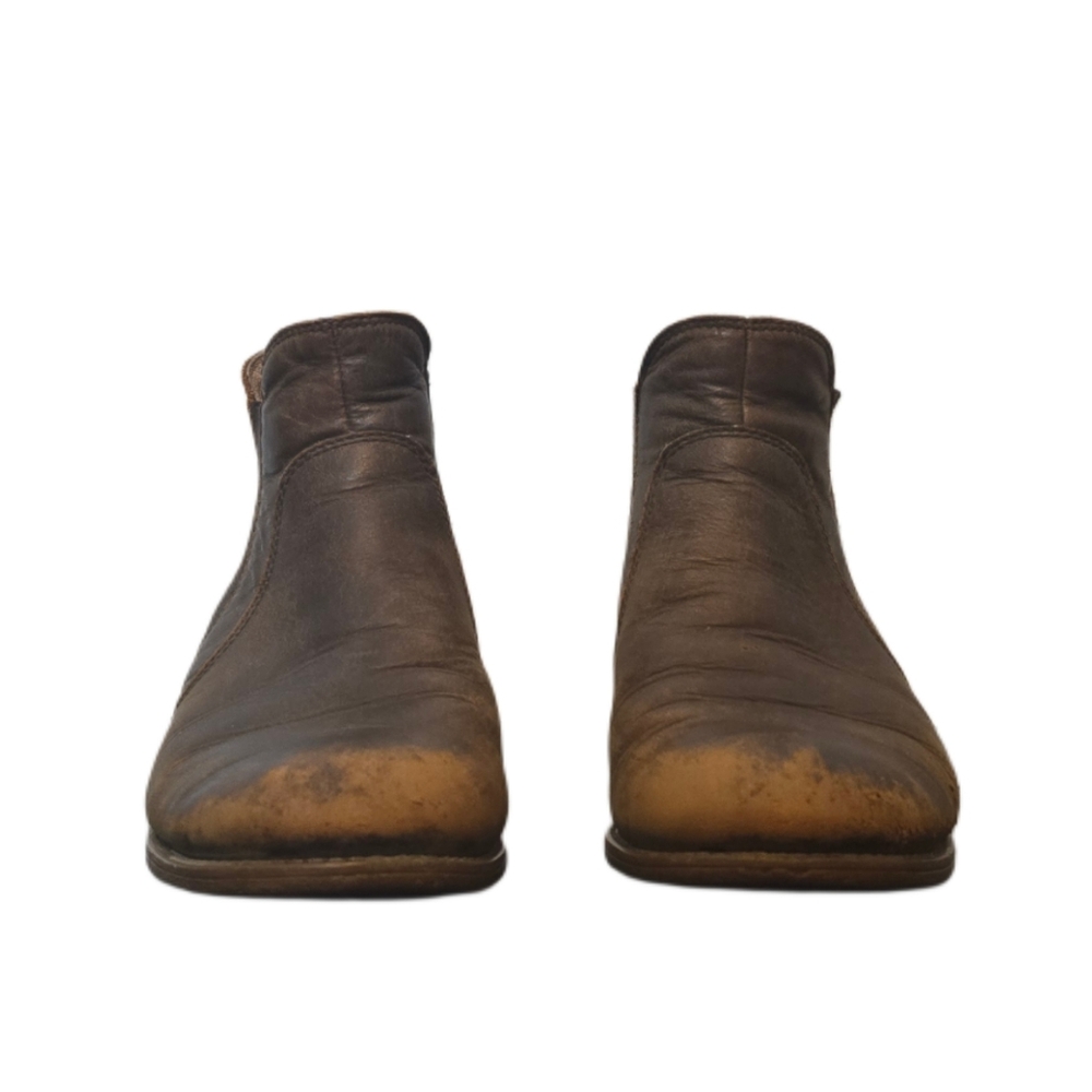 UGG Distressed Leather Chelsea Ankle Boots Shearling Lined Pull On Women’s 8 - Picture 9 of 12